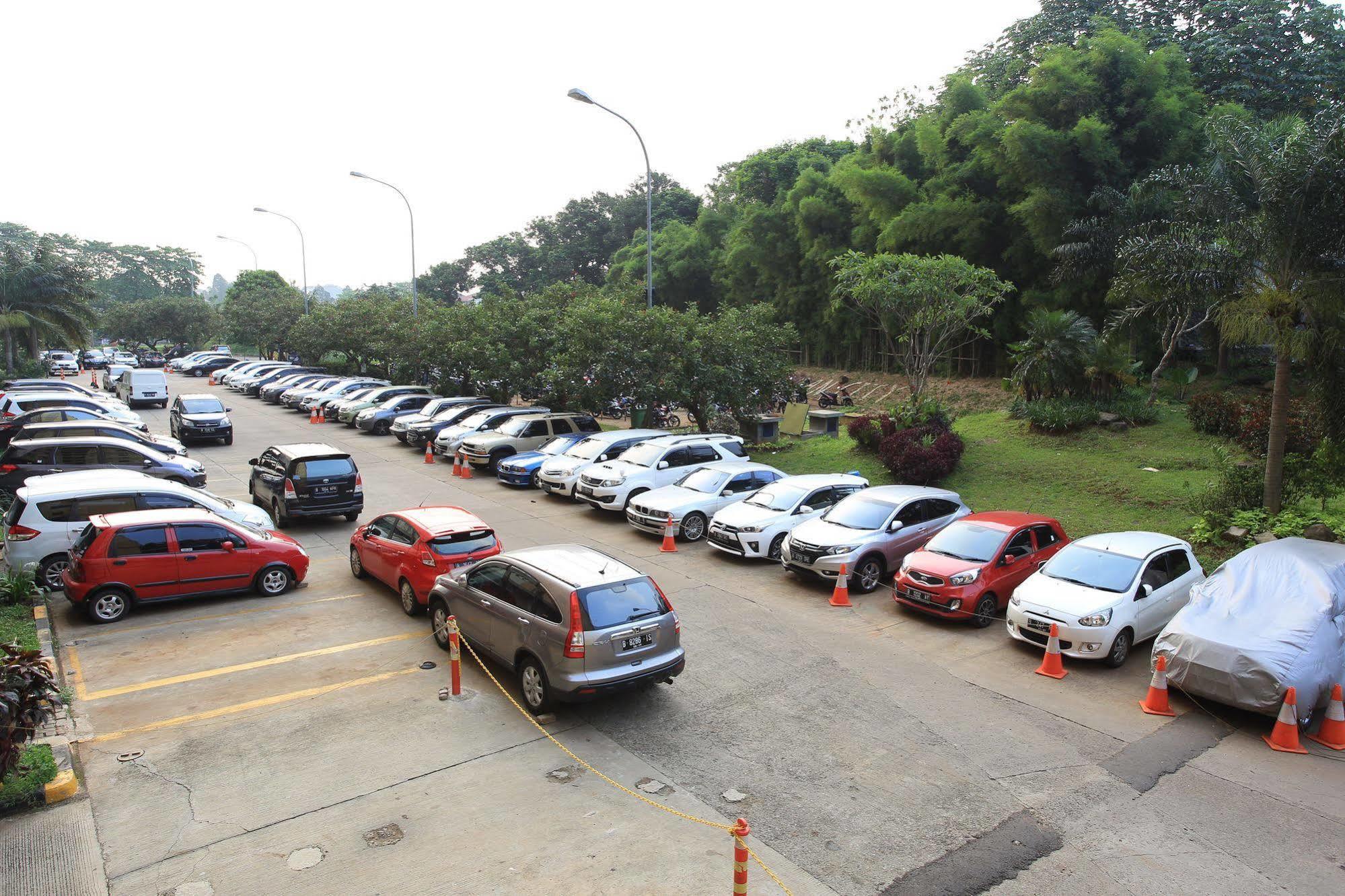 Literooms Kebagusan Jakarta Extérieur photo